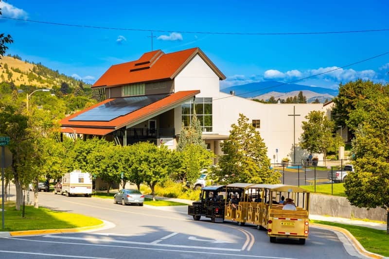 Scenic group transportation option in Helena, Montana